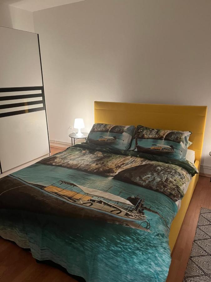 Apartment พูลา ภายนอก รูปภาพ